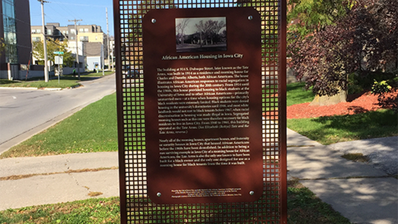 Interpretive sign about the Tate House in Iowa City